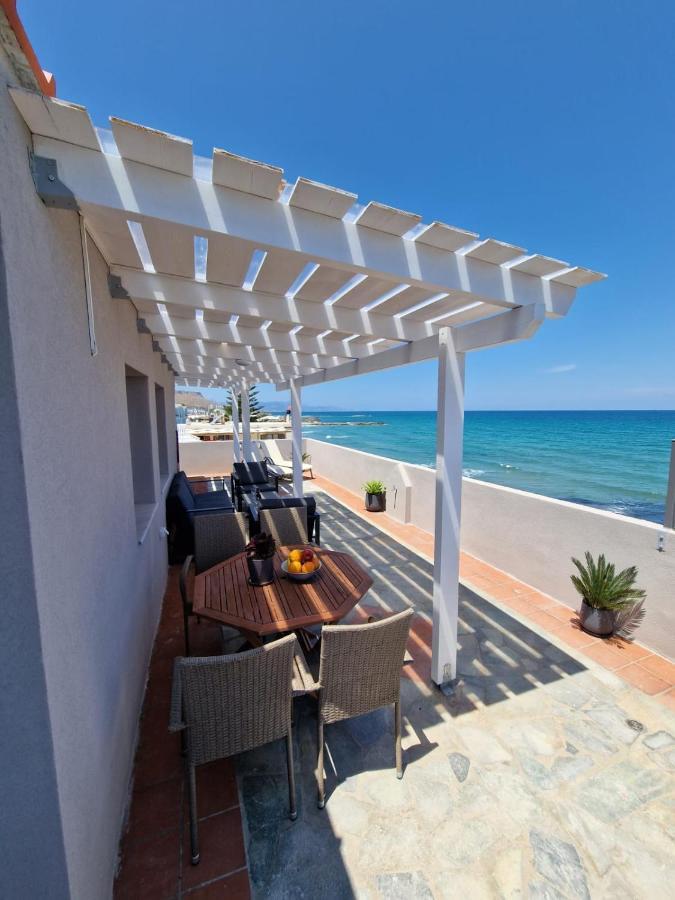 Astra Sea View Apartment, Sea Front Kokkini Hani Екстериор снимка