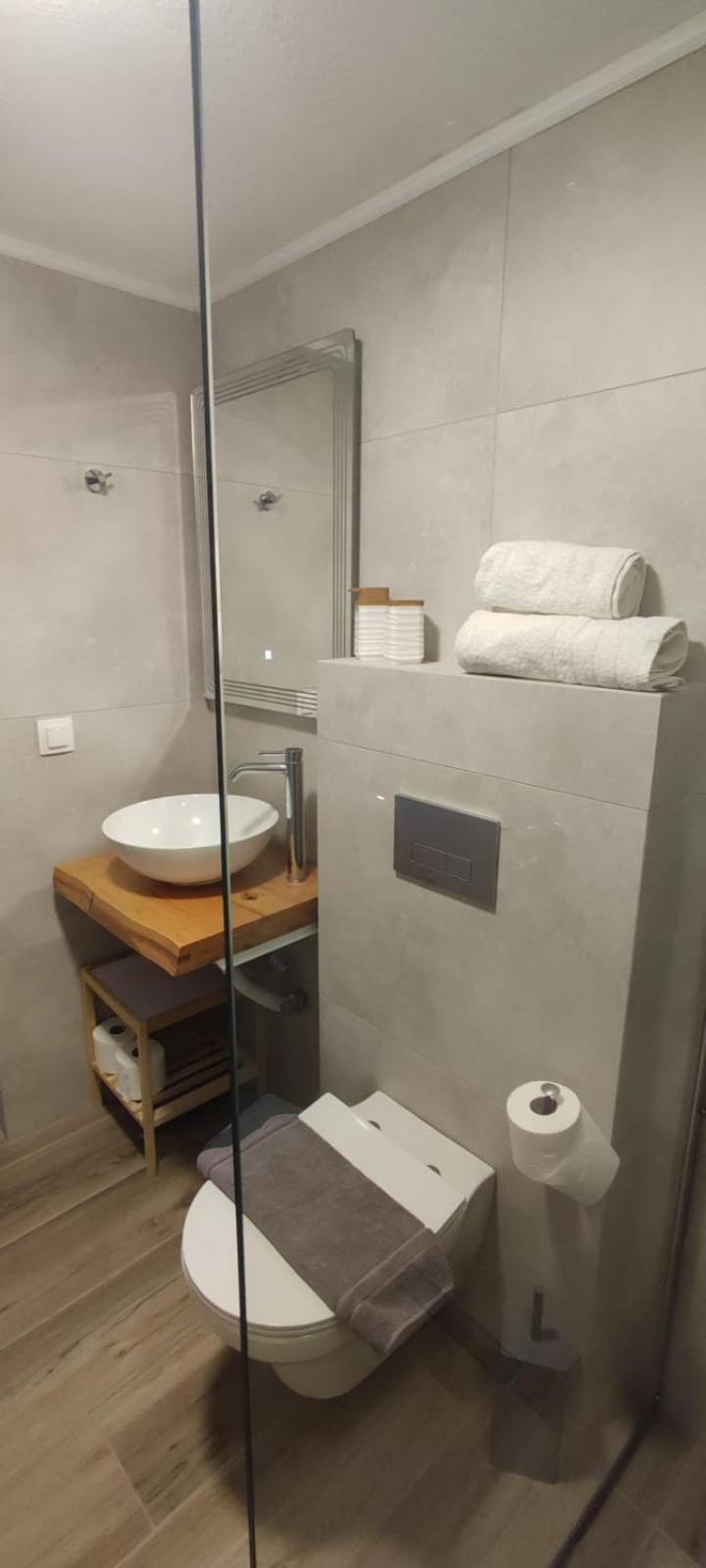 Astra Sea View Apartment, Sea Front Kokkini Hani Екстериор снимка