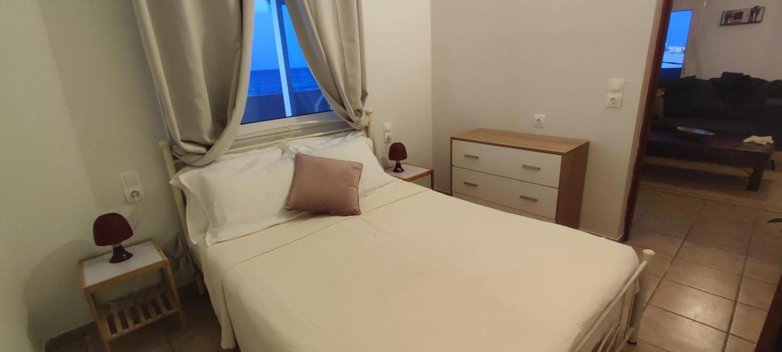 Astra Sea View Apartment, Sea Front Kokkini Hani Екстериор снимка