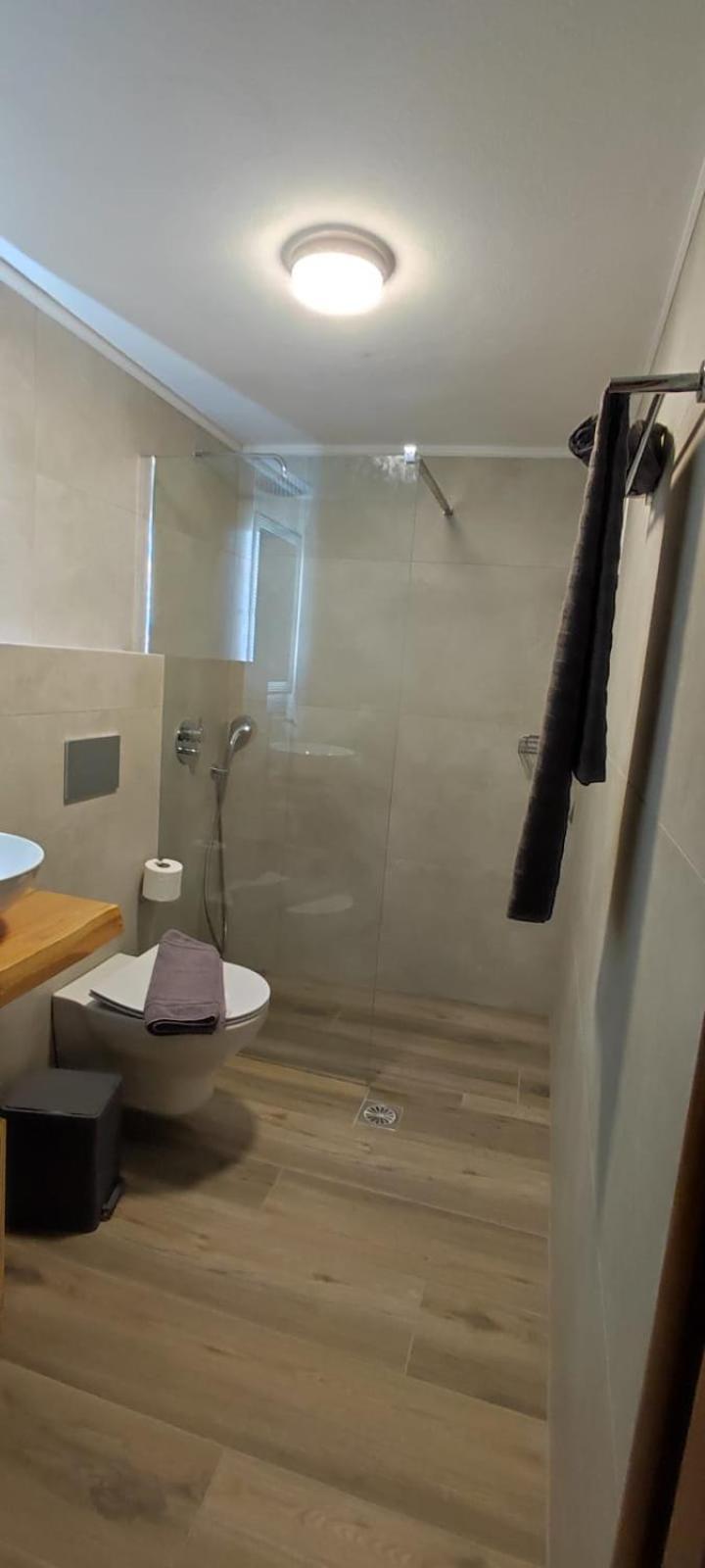 Astra Sea View Apartment, Sea Front Kokkini Hani Екстериор снимка